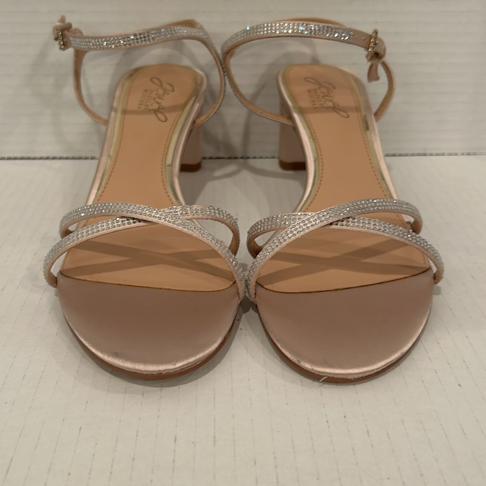 Jewel by Badgley Mischka Strappy Block Heel Sandals – Size 8 – NWOT - Picture 2 of 9